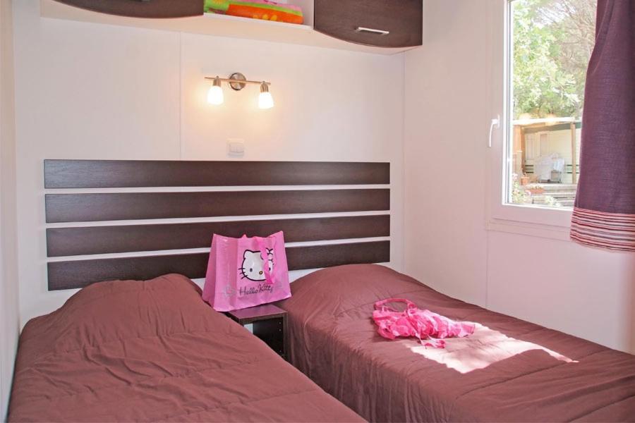 Camping Lou Cantaire Hotel Файенс Екстериор снимка